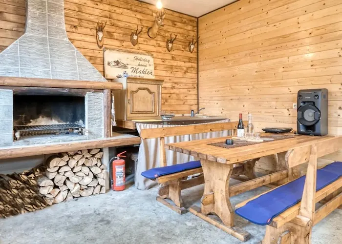 Maklen Gorski Kotar With Sauna And Jacuzzi シャレー *