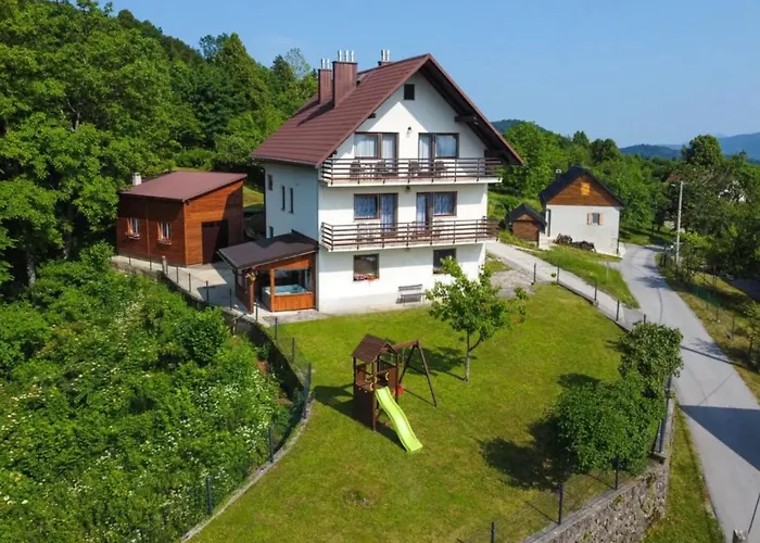 Maklen Gorski Kotar With Sauna And Jacuzzi シャレー Brod Moravice