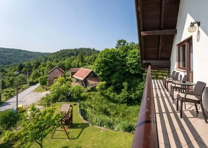 Maklen Gorski Kotar With Sauna And Jacuzzi Σαλέ